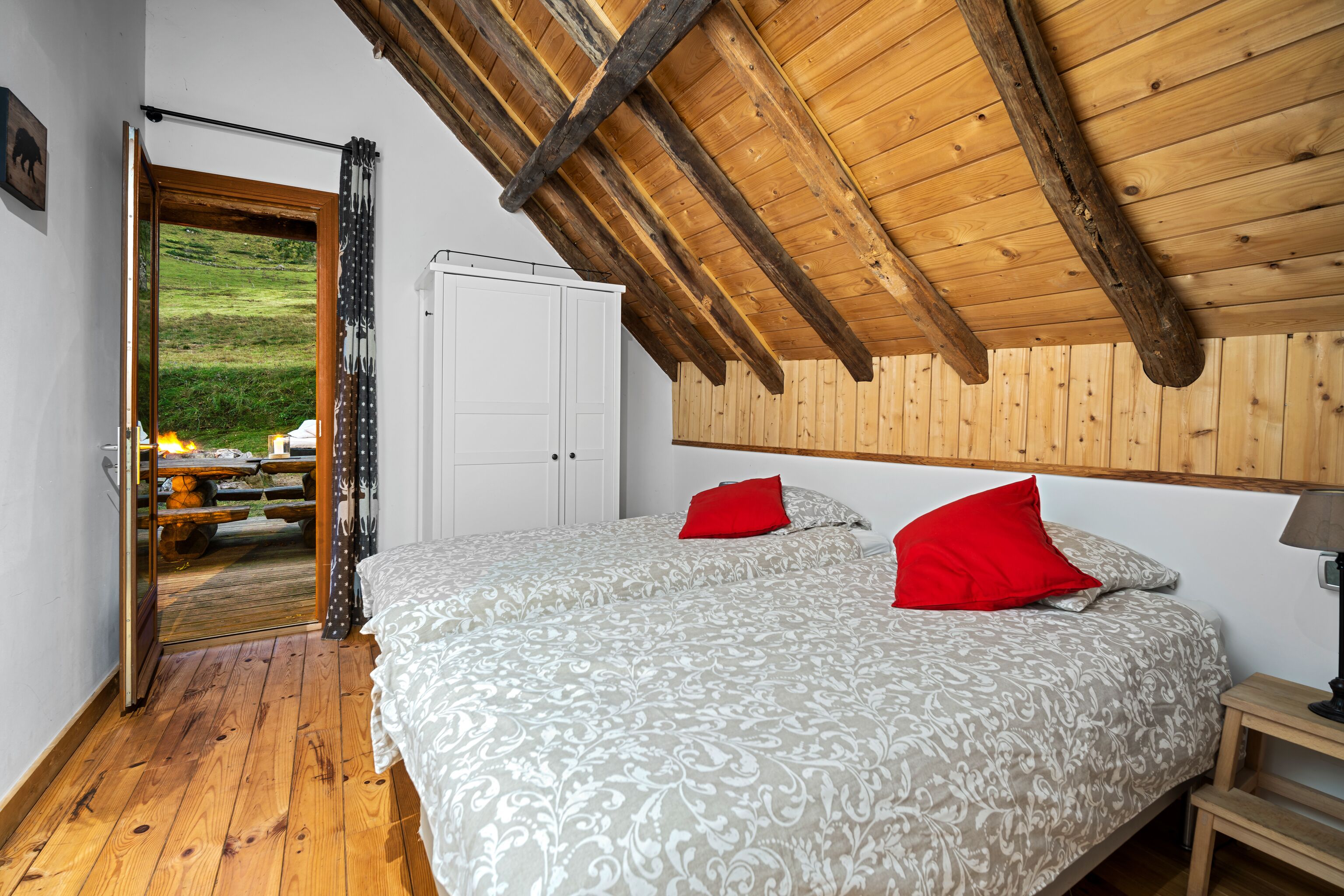 7 habitaciones, cuna de viaje, wifi gratis y ropa de cama 