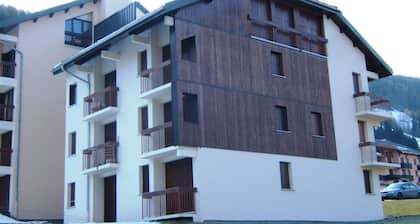 Apartment 5 people in the heart of the family resort of Lélex cheap