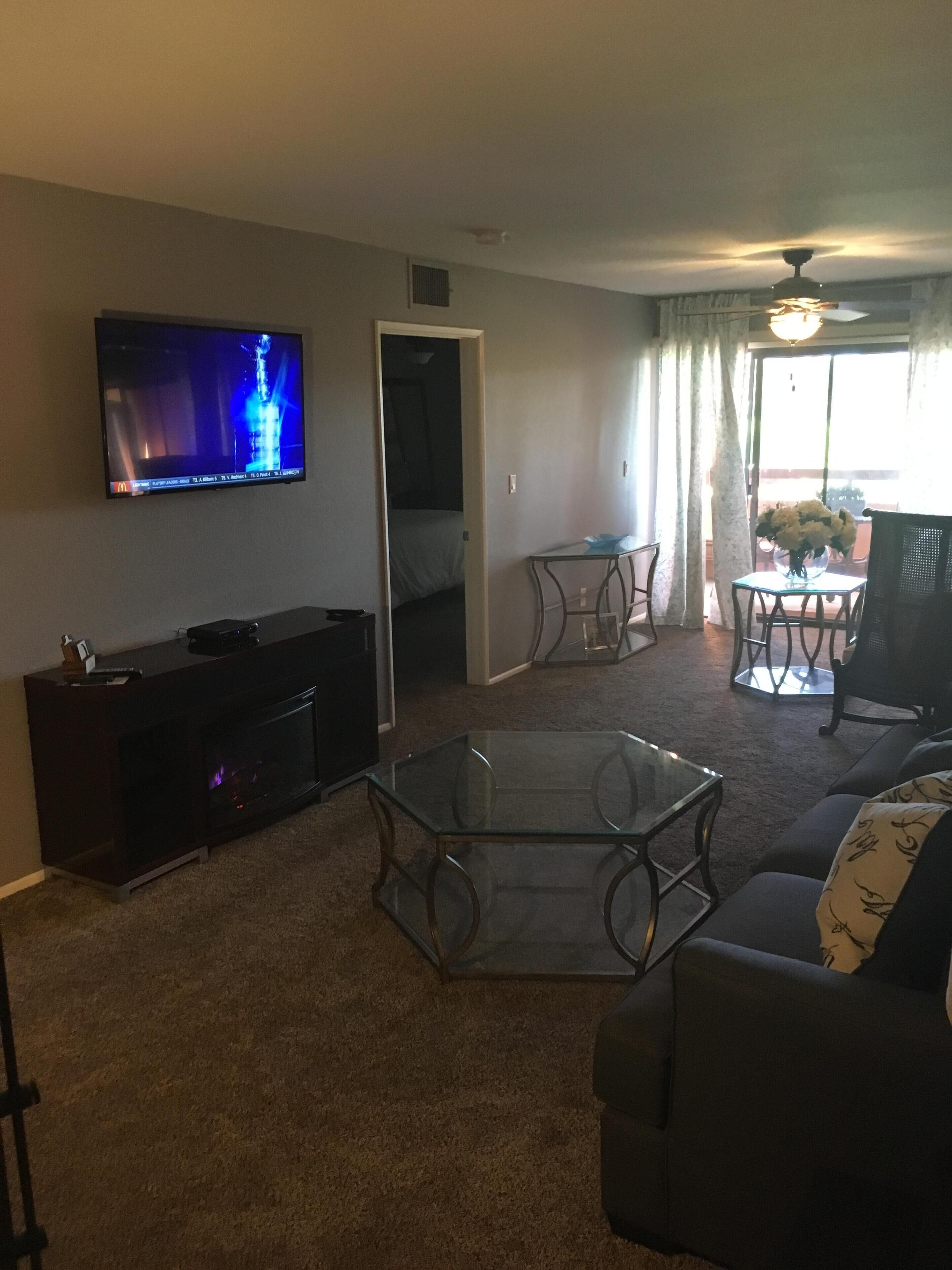 Tranquil Golf Course View - 5 Pools And Spas In Complex - March Available! - Phoenix, AZ
