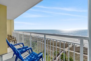 Property grounds - BEACHFRONT-Remodeled 200 + 5-star reviews-  Best LOCATION  River- 6th Floor  (Myrtle Beach)