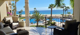  'PALAPA'N TRAVELITY odottaa