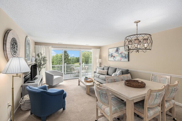 TV, fireplace, DVD player