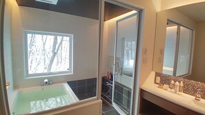 Salle de bain commune