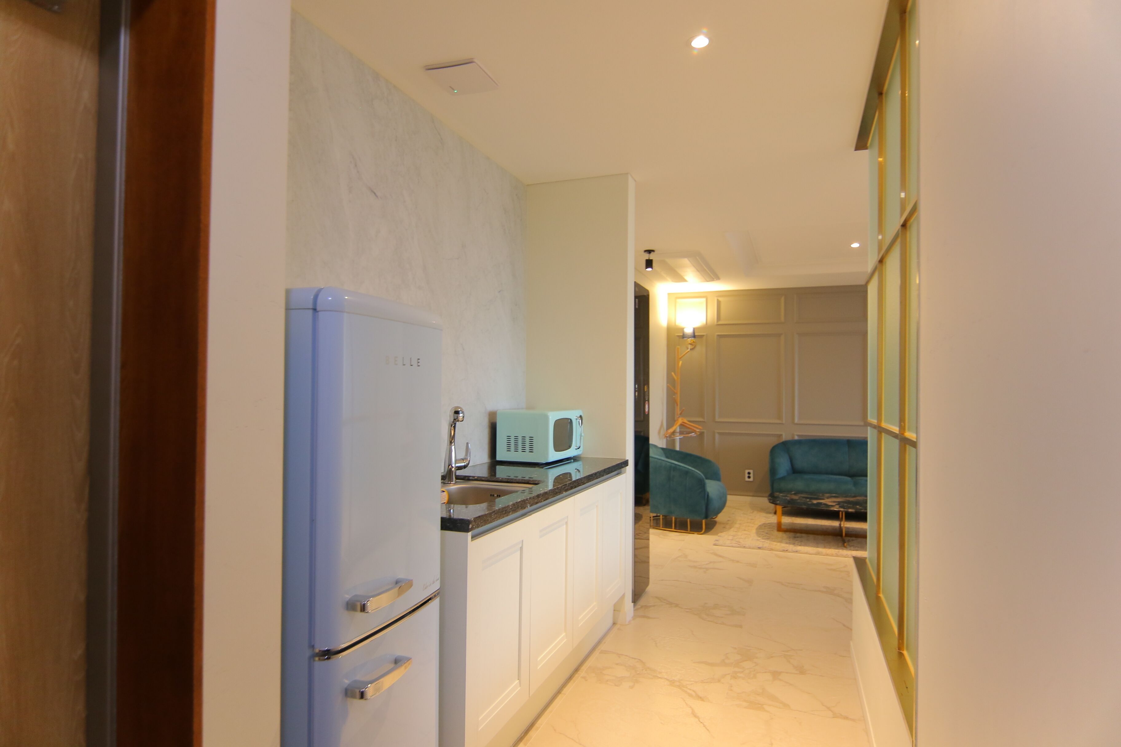 royal suite (private pool fee per night required on spot) | private kitchenette | fridge, microwave, coffee/tea maker, electric kettle