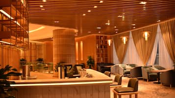 بوفيه فطور يوميًا بتكلفة قدرها (48 CNY للشخص)