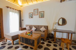 Living area - Bong Thom Forest Lodge (Banteay Srei)