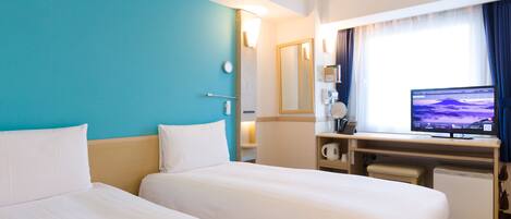 Schreibtisch, laptopgeeigneter Arbeitsplatz, Verdunkelungsvorhänge