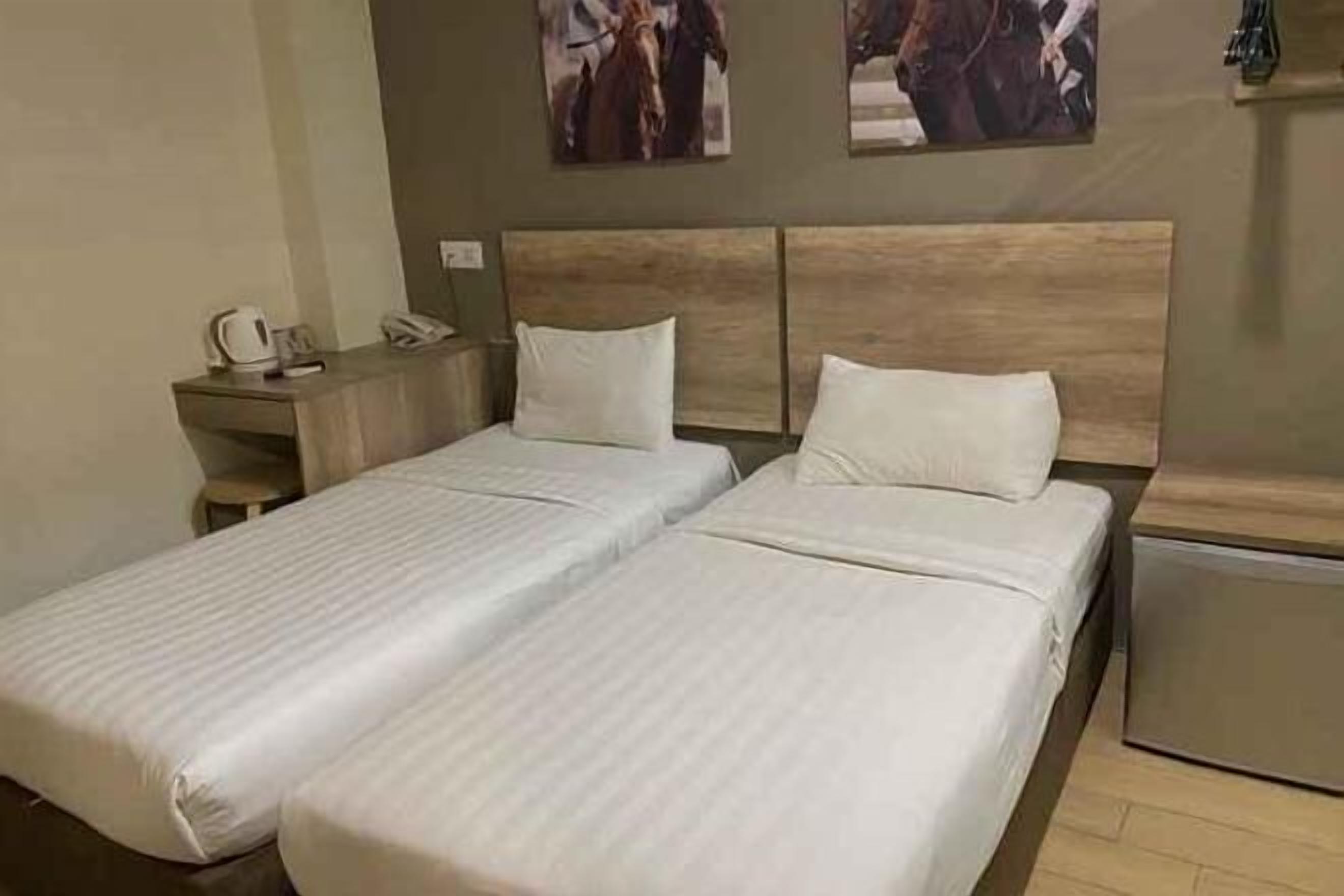 In-room safe, desk, soundproofing, iron/ironing board