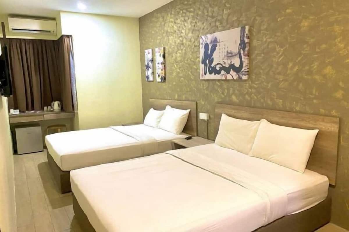 1 bedroom, in-room safe, desk, soundproofing