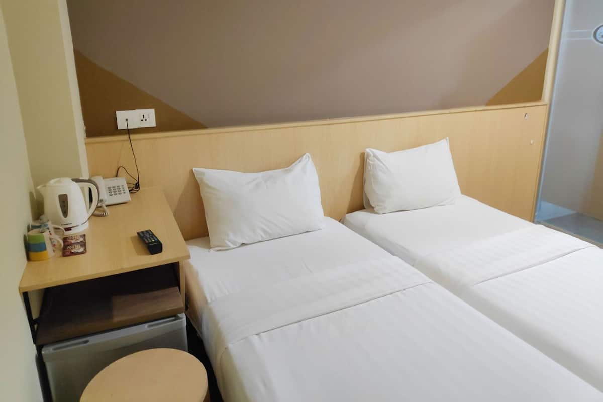 In-room safe, desk, soundproofing, iron/ironing board