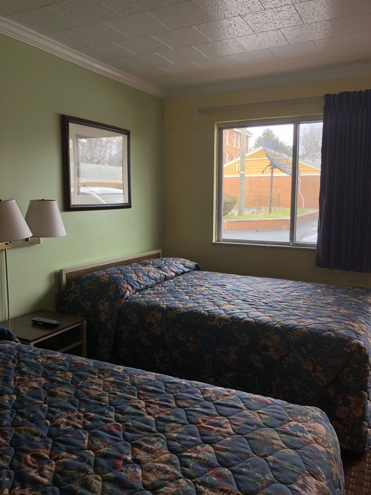 Individually decorated, individually furnished, free WiFi, bed sheets