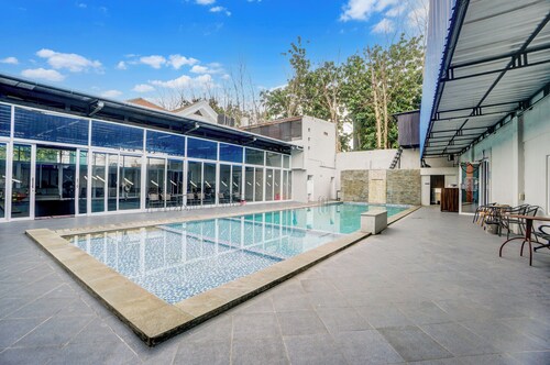 Hotel O Siwalankerto Near Surabaya Carnival