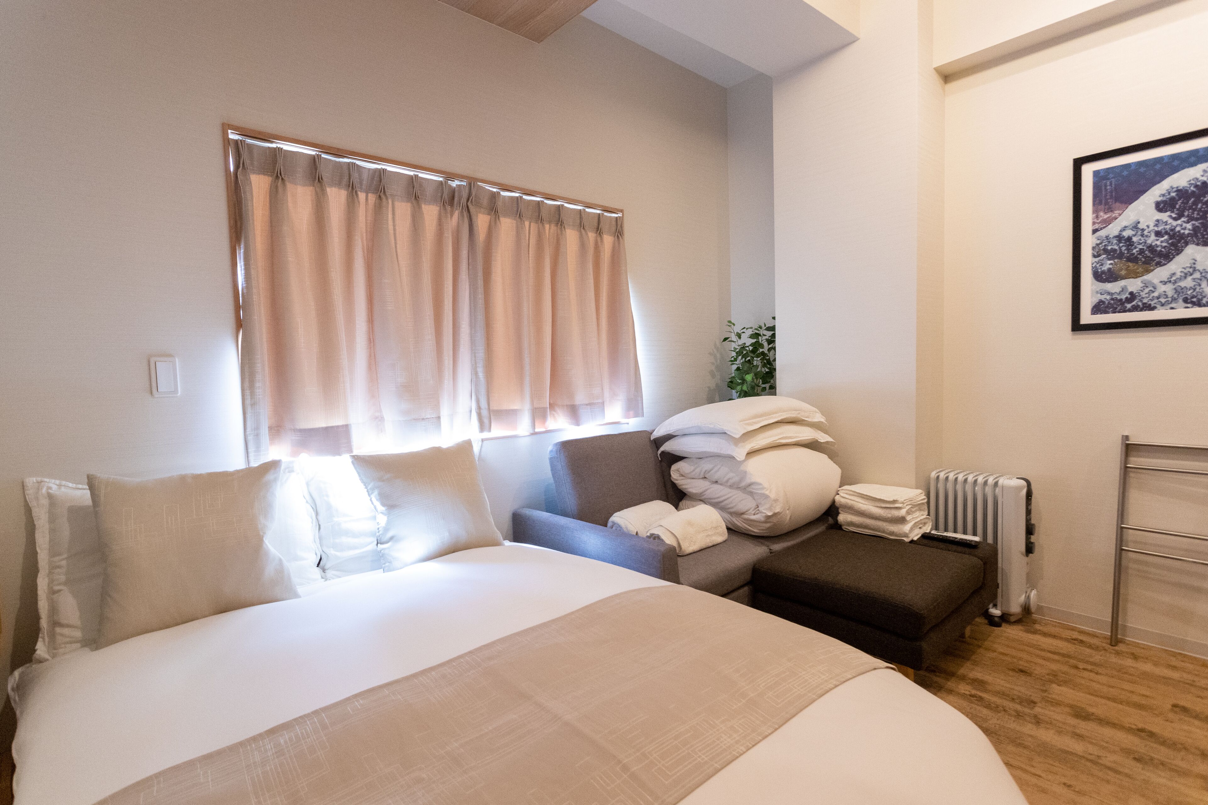 desk, blackout curtains, free wifi