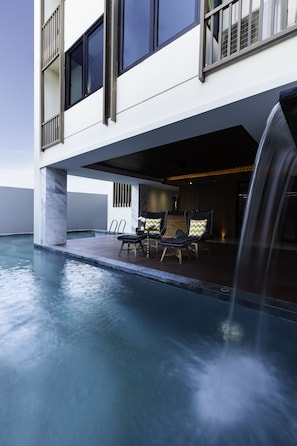 Outdoor pool - Lavana Hotel Chiangmai (Chiang Mai)
