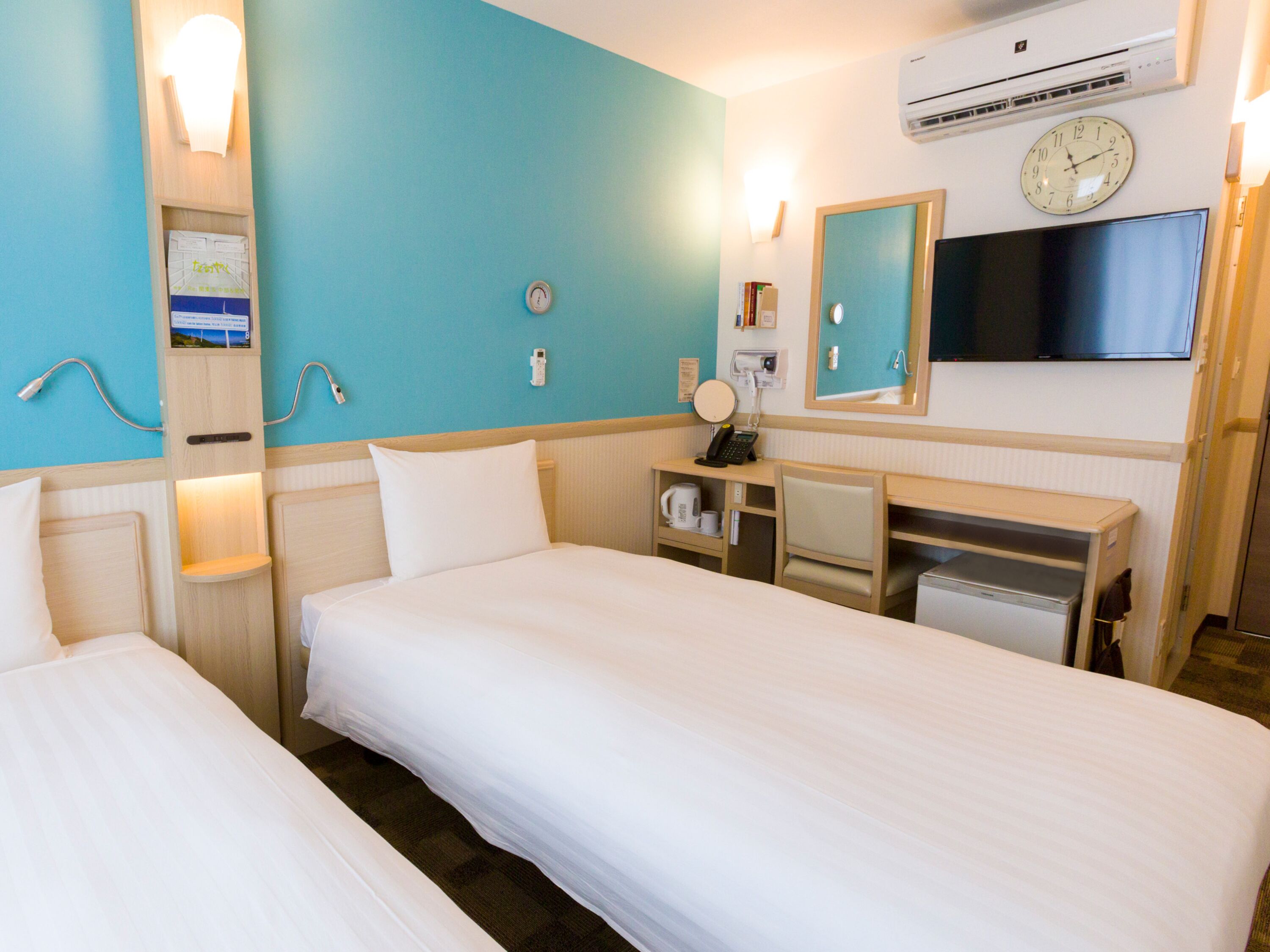 desk, laptop workspace, iron/ironing board, free wifi