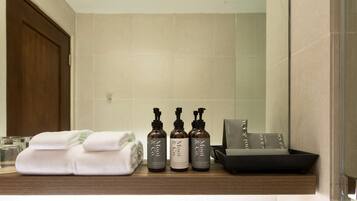 Shower, free toiletries, hair dryer, bathrobes