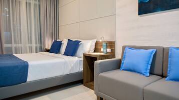 Pillowtop beds, minibar, in-room safe, laptop workspace