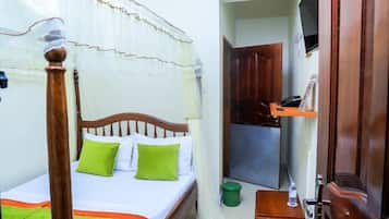 Standard Room | 1 bedroom, individually decorated, desk, blackout curtains