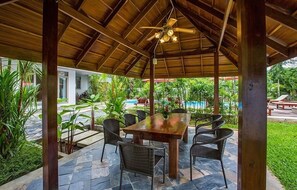 Family Villa | Terrace/patio - Villa Raeya (Krabi)