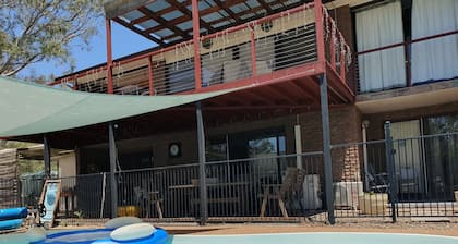 Gowrie Agapanthous - Hostel