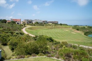 Golf - 12 Dunnage (Knysna)