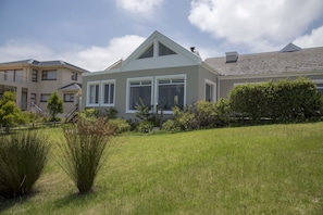 Comfort House | Exterior - 20 Dunnage (Knysna)