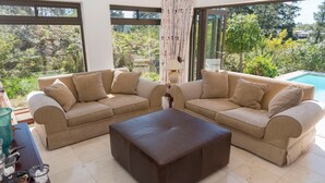 Ảnh chưa phân loại, 5 trong số 34 ảnh, nút