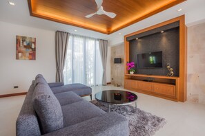 4-Bedroom Villa with Private Pool | Living area | 32-inch flat-screen TV with satellite channels, LED TV - Villa Palavee B2 (Krabi)