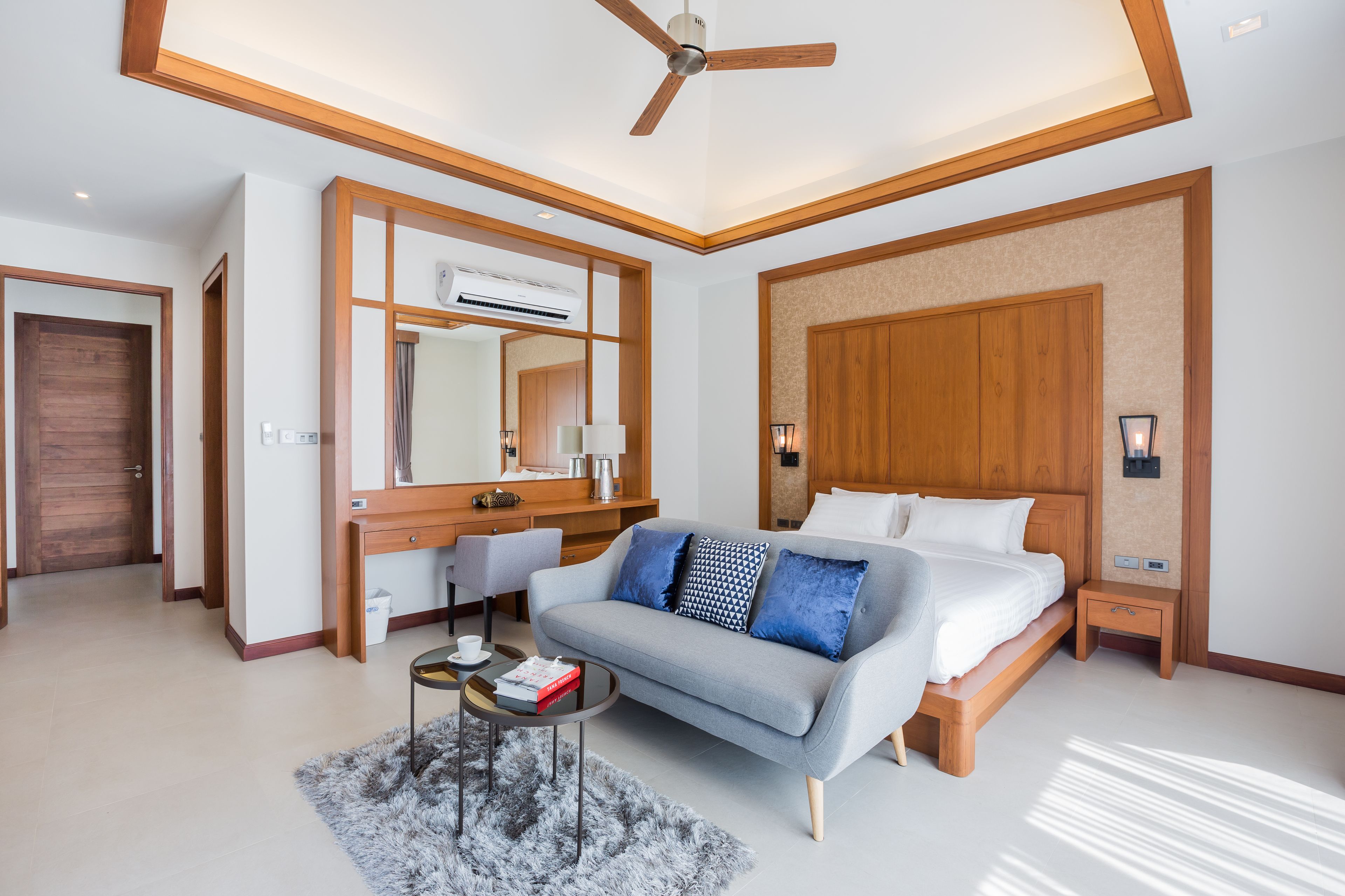 4-Bedroom Villa with Private Pool | 4 ห้องนอน, ตู้นิรภัยในห้องพัก, โต๊ะทำงาน, ผ้าม่านกันแสง