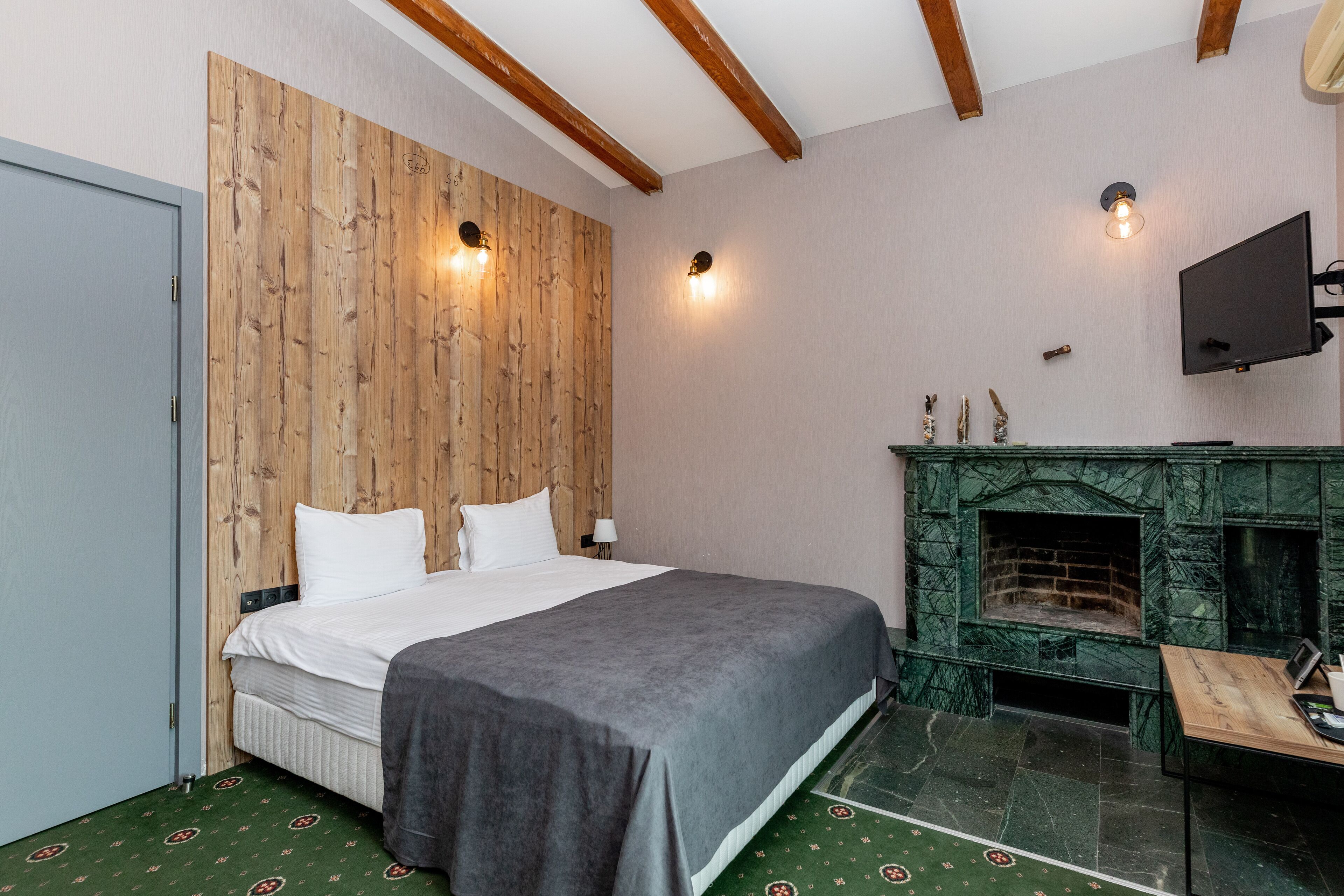 Foto - Old Side Corner