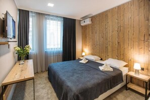 Chambre Double Standard | Literie de qualité supérieure, matelas Select Comfort, minibar