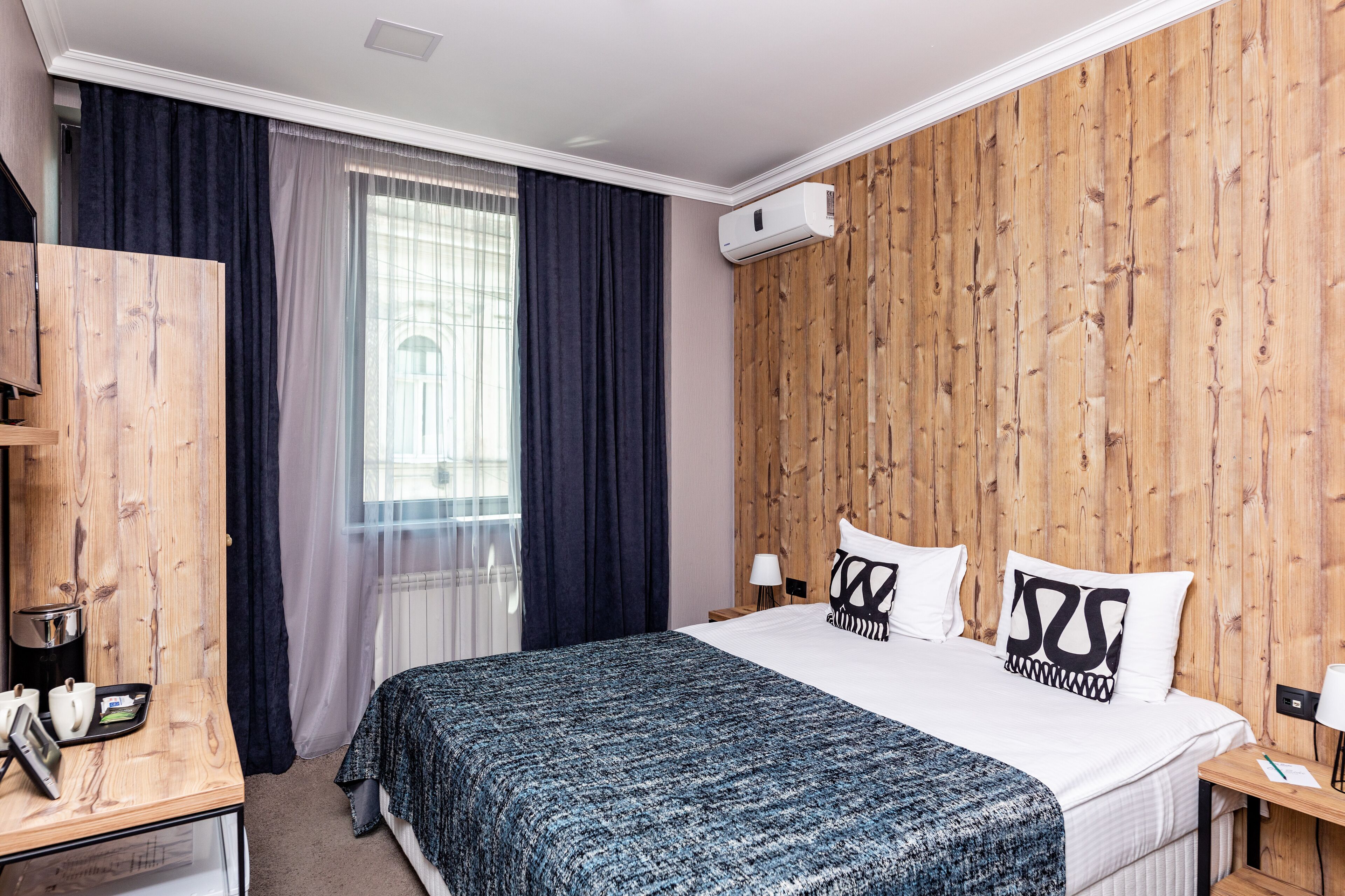 Foto - Old Side Corner