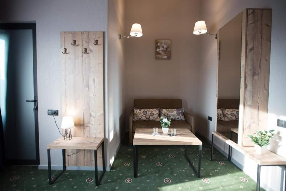 Deluxe Double Room | 1 bedroom, premium bedding, Select Comfort beds, minibar