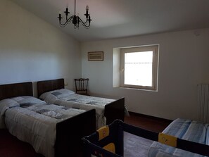 Apartamento, 2 habitaciones, vistas al jardín | Wifi gratis y ropa de cama
