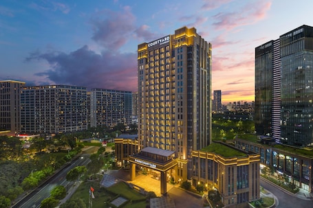 Exterior. Courtyard by Marriott Hangzhou Xiaoshan