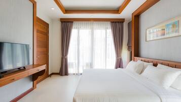 3-Bedroom Villa with Private Pool | 3 개의 침실, 객실 내 금고, 책상, 암막 커튼