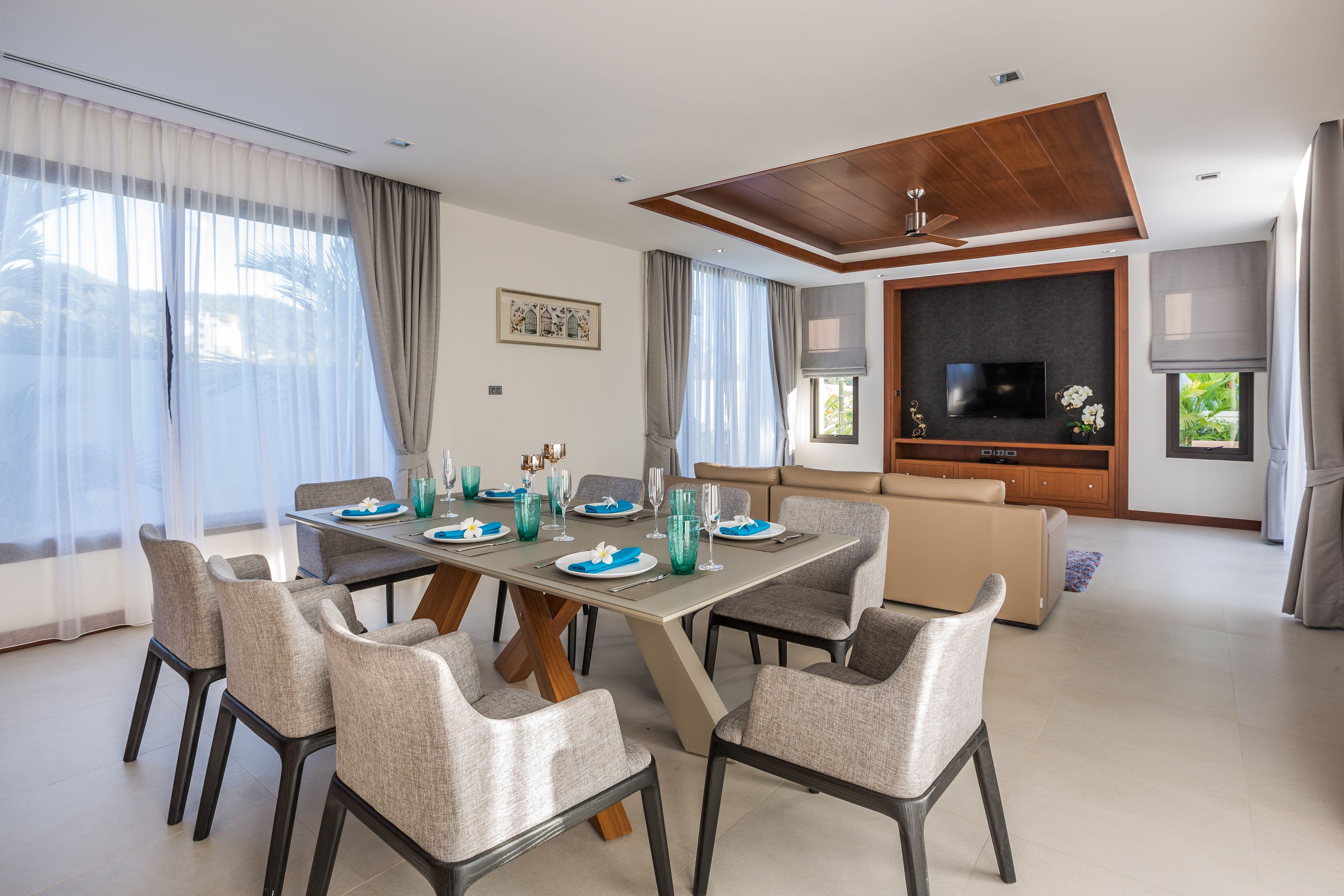 3-Bedroom Villa with Private Pool | Opções para refeição no quarto