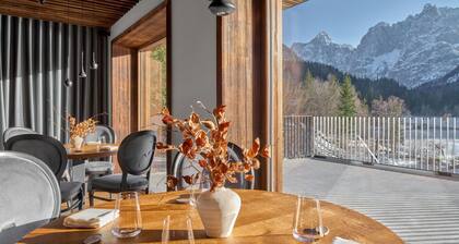 Boutique Hotel and Restaurant Milka