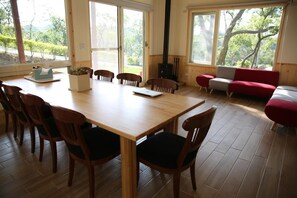 Free daily continental breakfast - I Sky Villa (Zaoqiao)