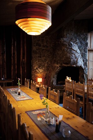 Restaurant - STF Hotel & Hostel Persåsen (Oviken)