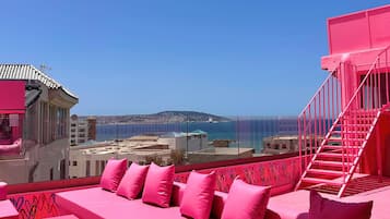 Indoor pool, seasonal outdoor pool, free pool cabanas, pool umbrellas