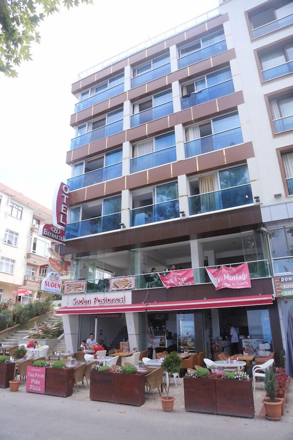 Bayraktar Hotel - Akçakoca