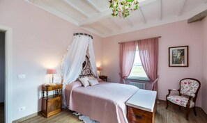 Free WiFi, bed sheets - Casale di Vera (Cortona)