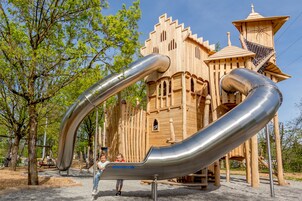 Children's play area - outdoor