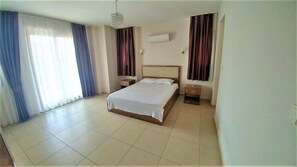 Villa | 4 Schlafzimmer, Bügeleisen/Bügelbrett, Bettwäsche