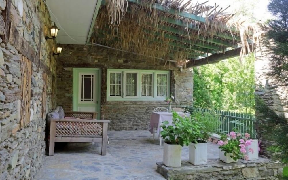 Nişanyan Evleri Hotel by null