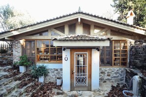 Front of property - Nisanyan Hotel (Selçuk)