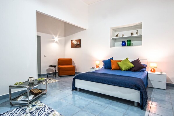 Apartment, 1 Schlafzimmer, Terrasse | Schreibtisch, Bügeleisen/Bügelbrett, kostenloses WLAN, Bettwäsche