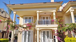 Front of property - Pearl Solovilla (Fethiye)