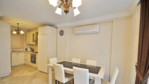 Villa | Restauration dans la chambre